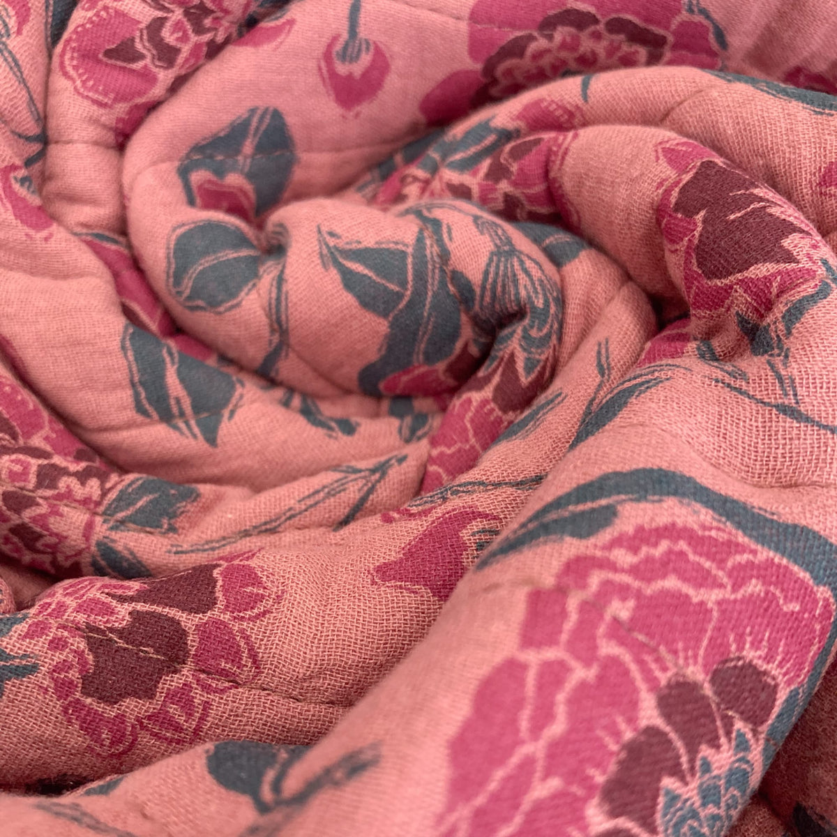 Quilted Double-Sided Double Gauze Floral in Old Rose