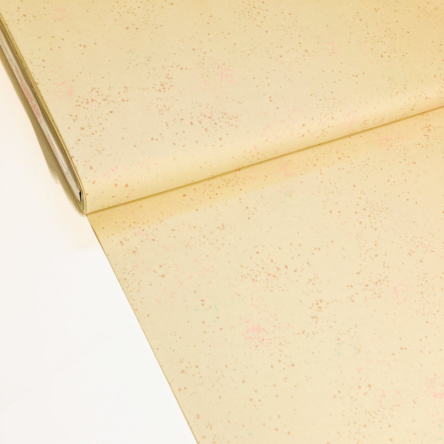 Ruby Star Society 'Speckled' Quilting Cotton in 'Parchment' (Metallic)