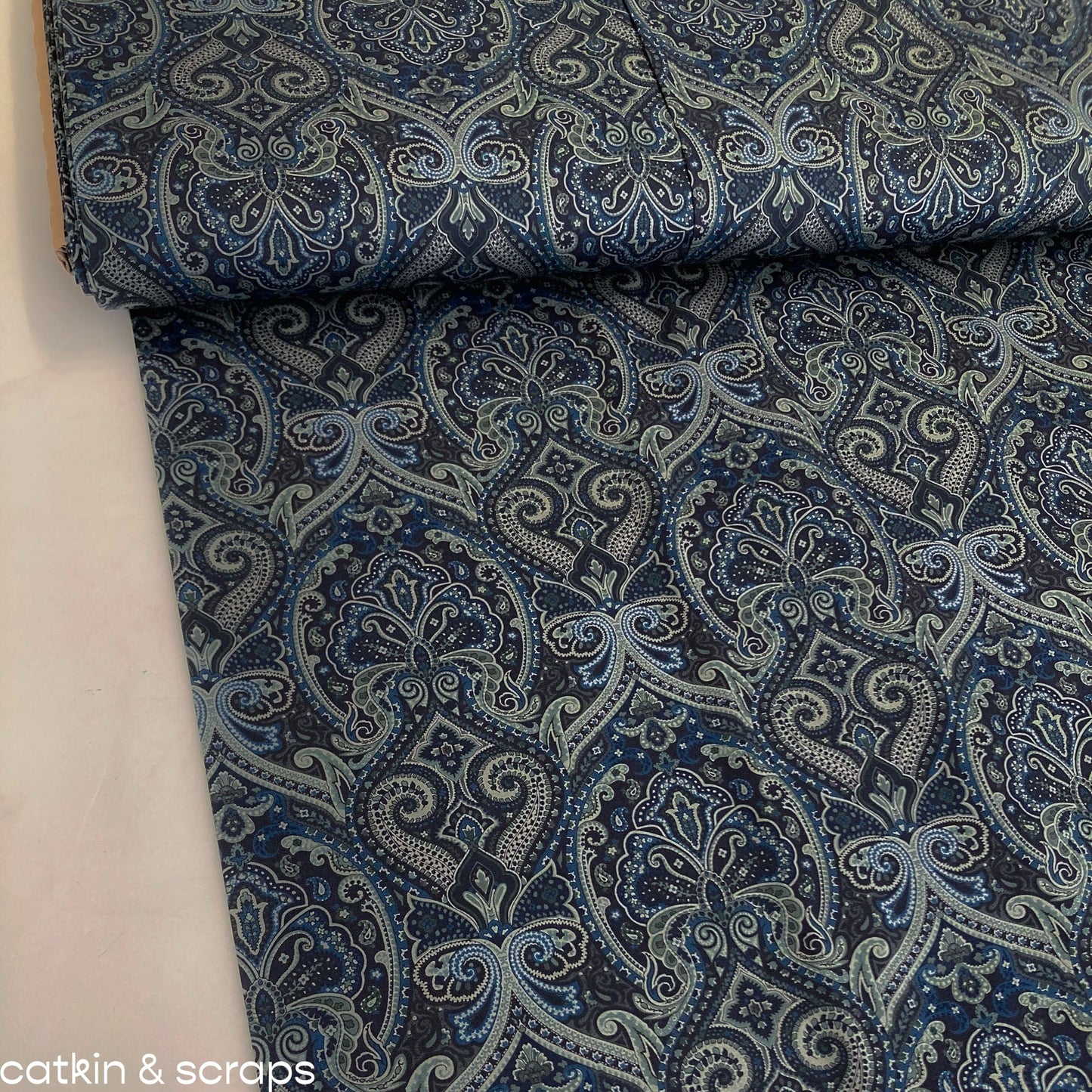 Sevenberry Cotton Broadcloth Paisley in Green