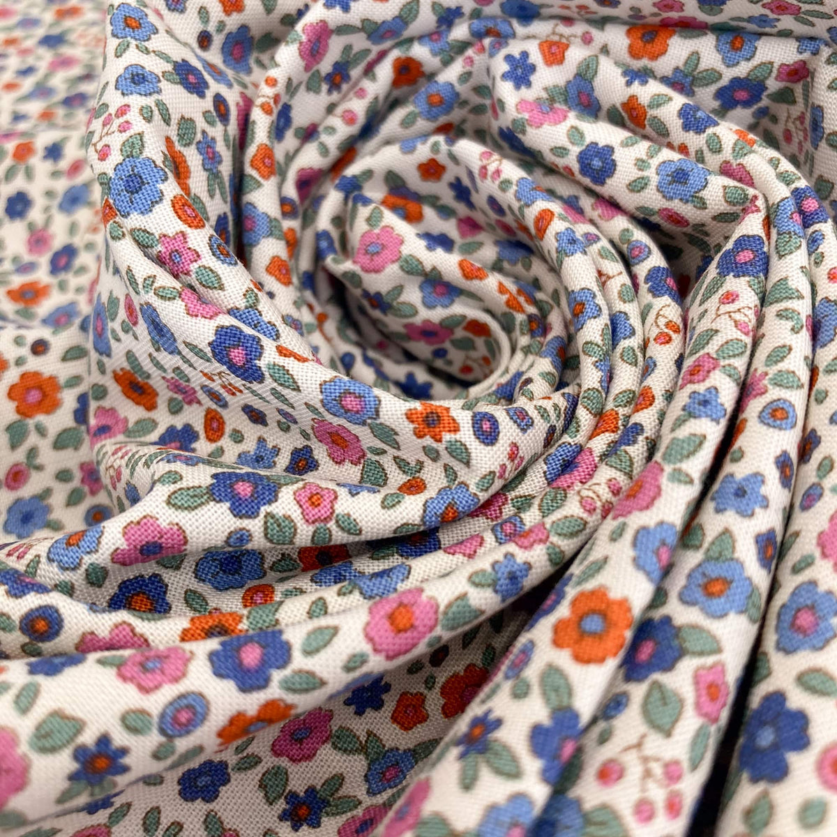 Tilda Quilting Cotton 'Evie' in Blue