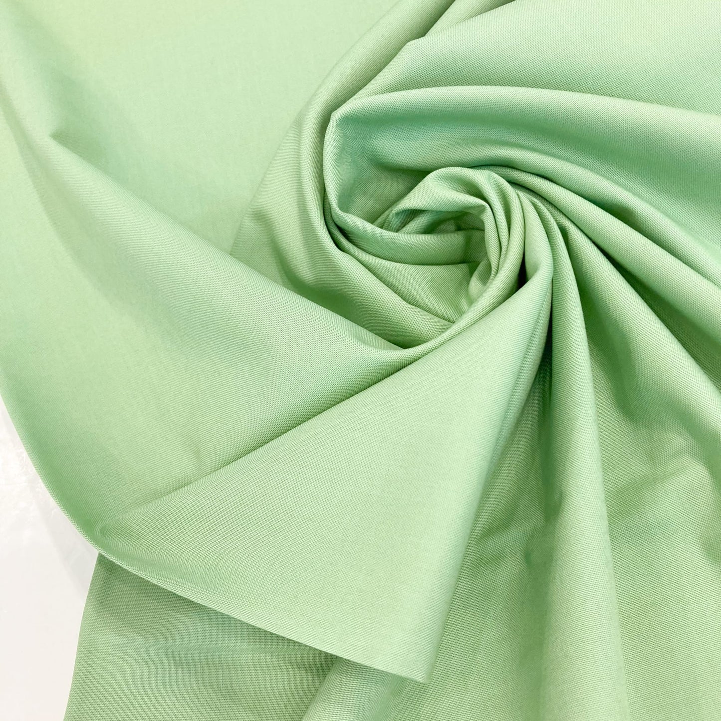Tilda Quilting Cotton Solids: Fern Green