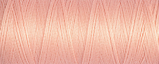 100 m Reel Gütermann Recycled Sew-All Thread in Light Peach, no. 165