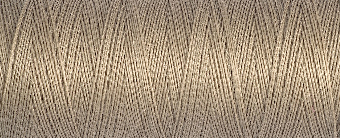 100 m Reel Gütermann Recycled Sew-All Thread in Taupe no. 464