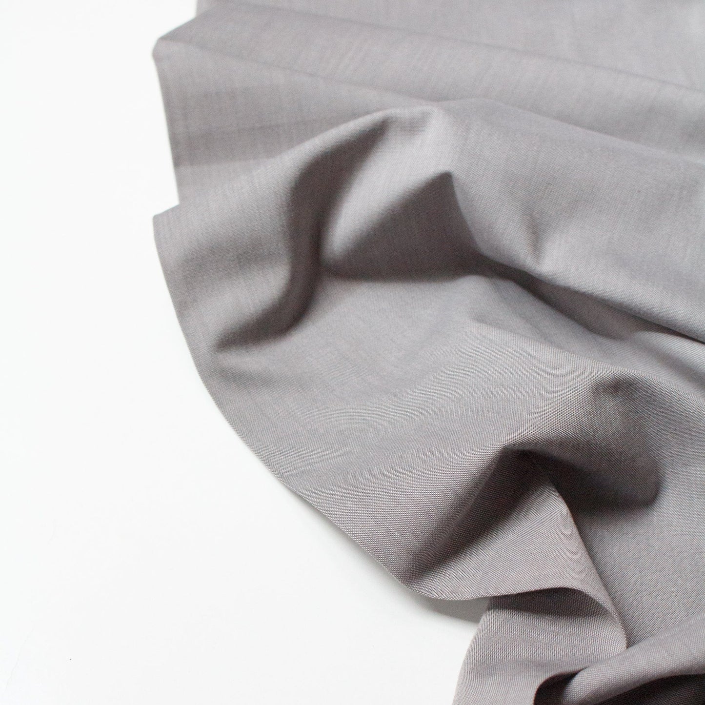 Cloud 9 Cirrus Solids: Organic Cotton Yarn-Dyed Crossweave in 'Shadow'