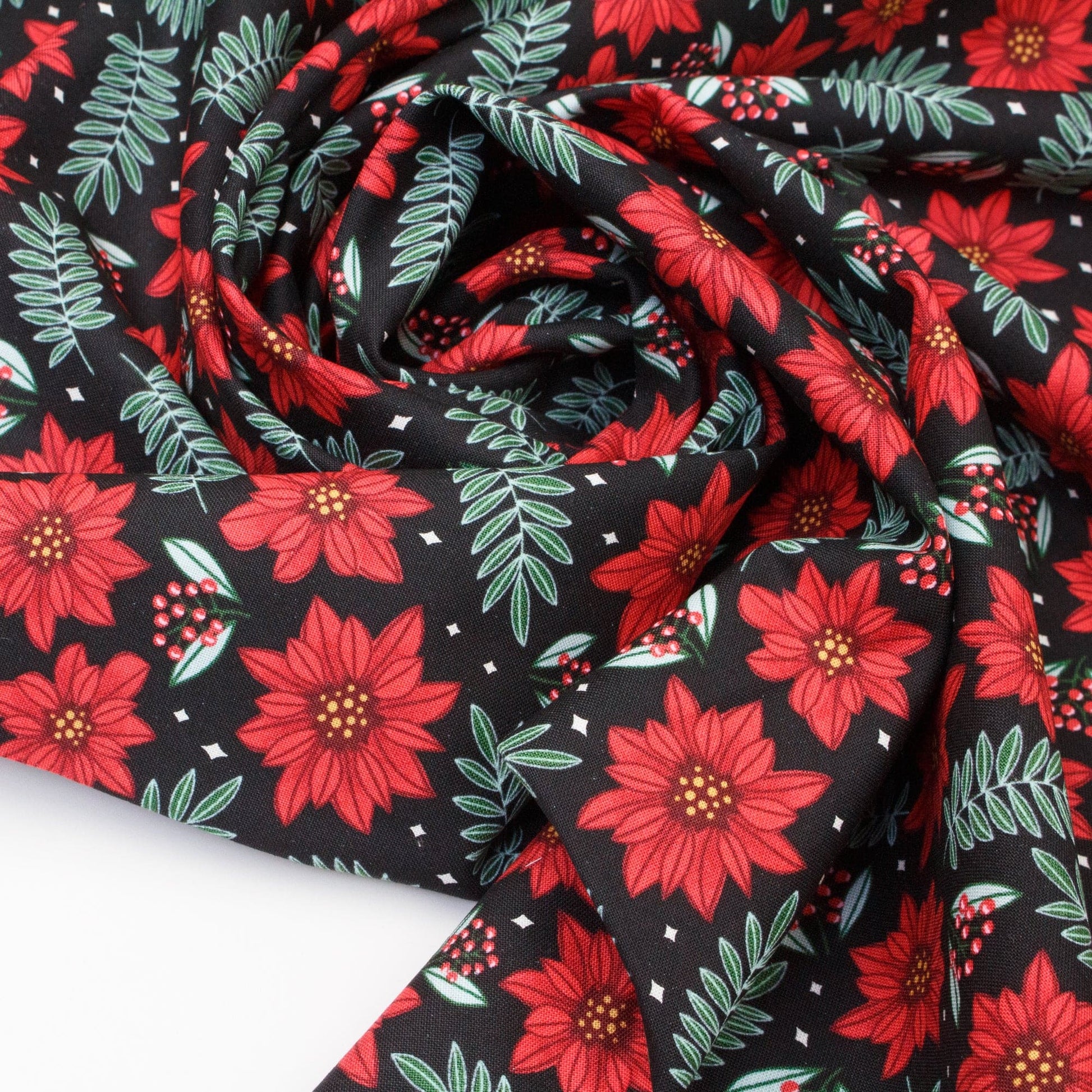 Cloud 9 Organic Quilting Cotton 'Poinsettia Parade' Catkin & Scraps