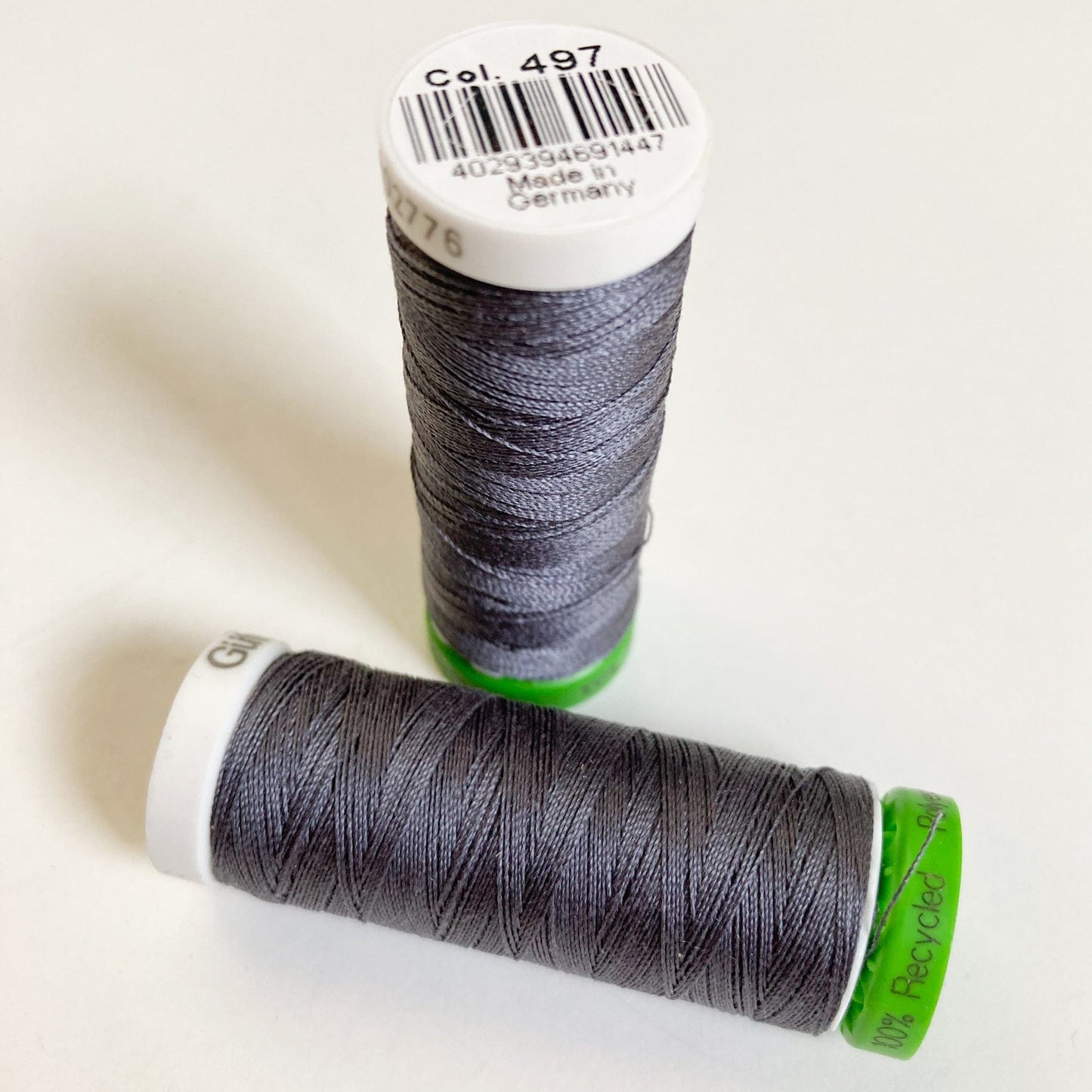 100 m Reel Gütermann Recycled Sew-All Thread in Grey, no. 497