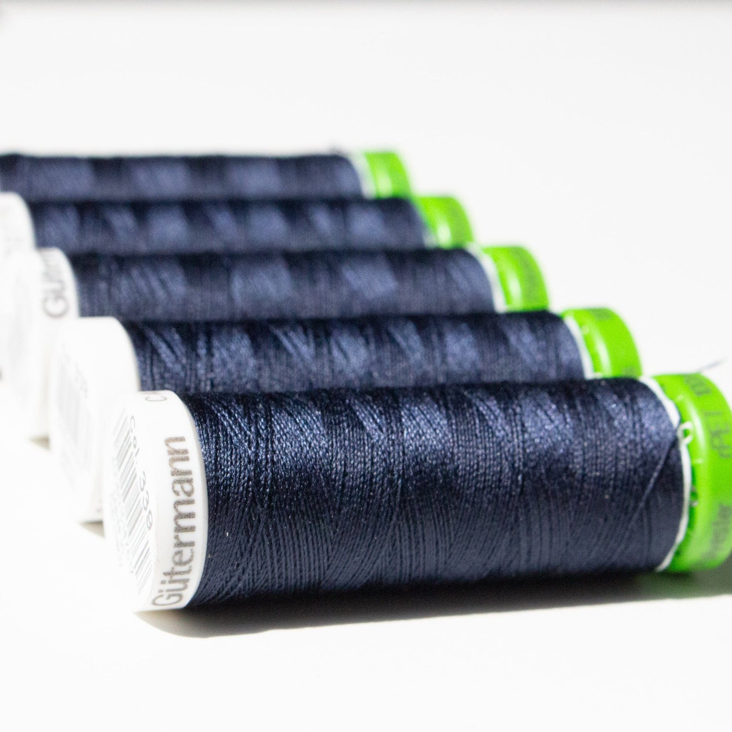 100m Reel Gütermann Recycled Sew-All Thread in Navy Blue 339