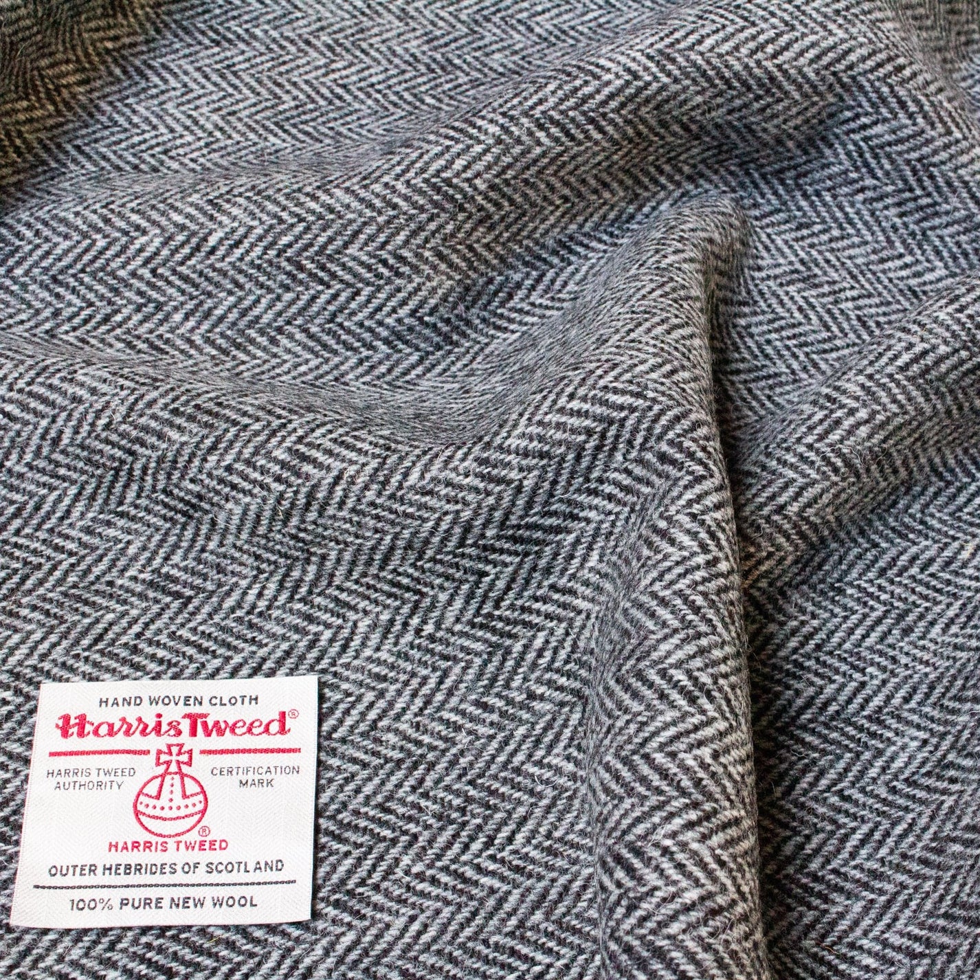 Harris Tweed Pure Wool 'Laxdale' Grey Herringbone – Catkin & Scraps