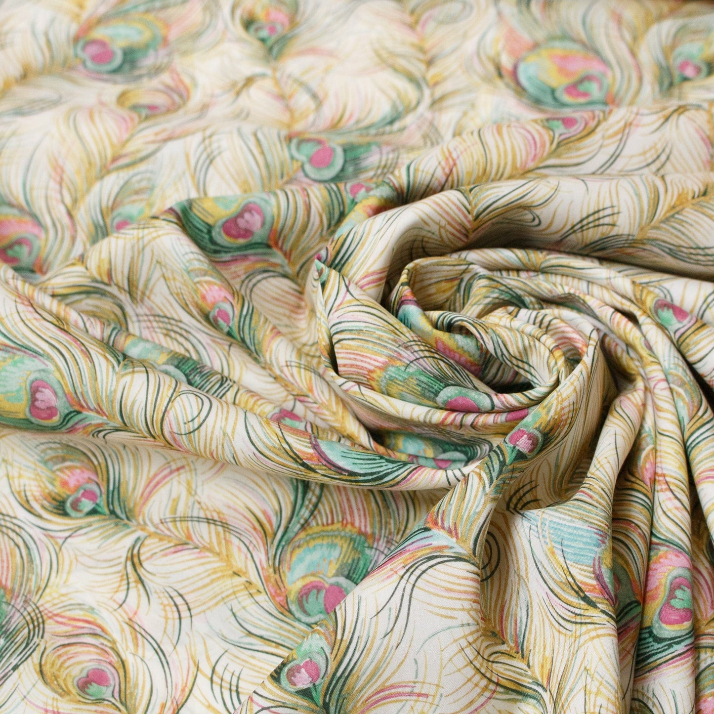 Liberty Fabrics 'Florentine's Journey' C Tana Lawn™