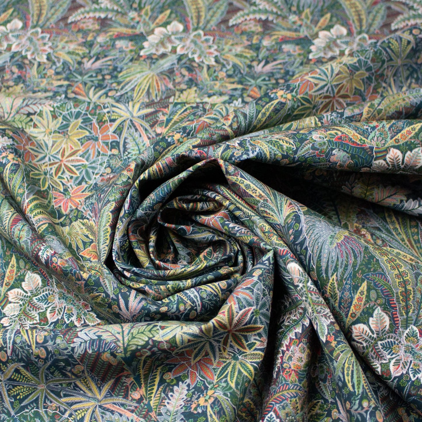 Liberty Fabrics Piccadilly Poplin 'Grosvenor Voyage' A