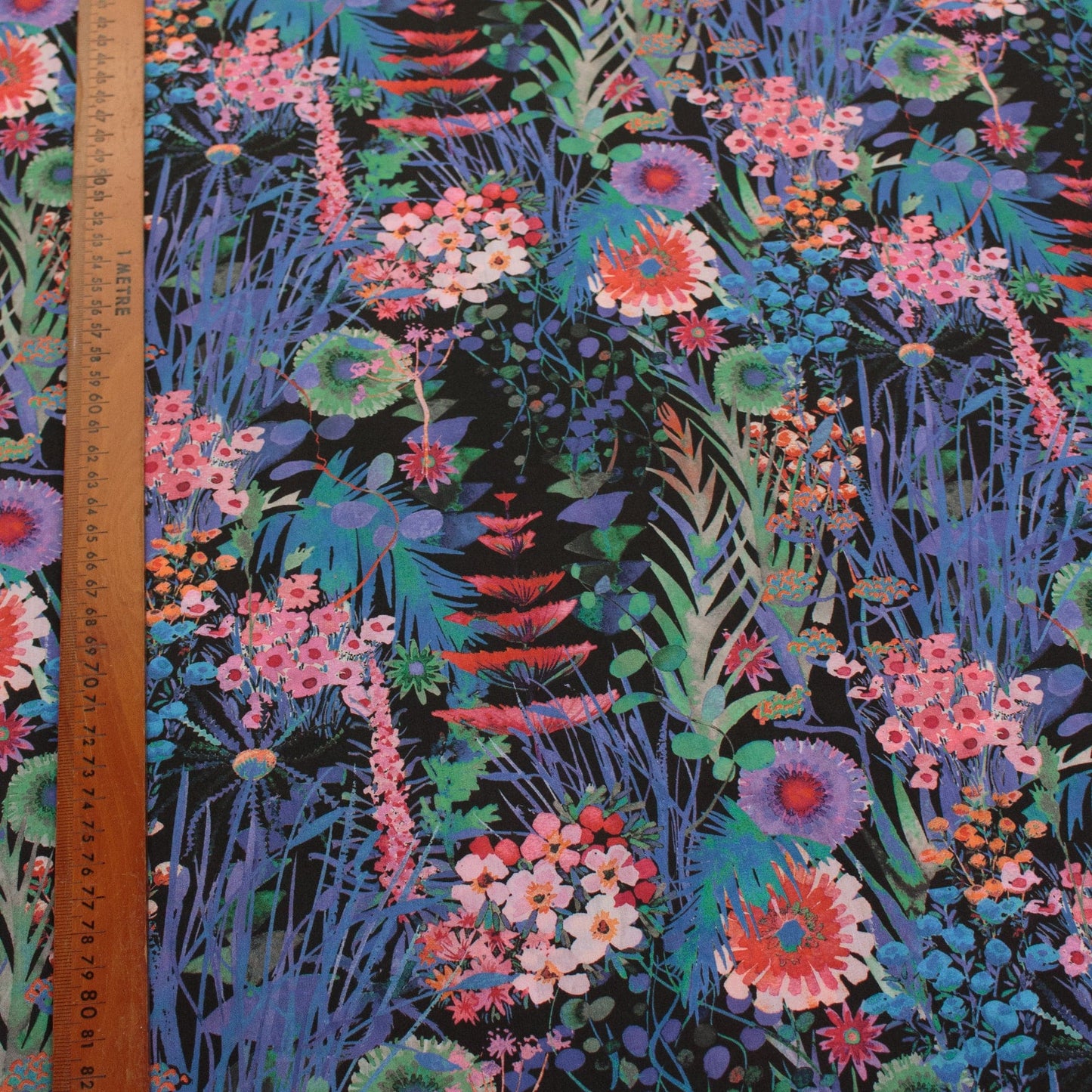 Liberty Fabrics Tana Lawn™ 'Tresco' E in Purple